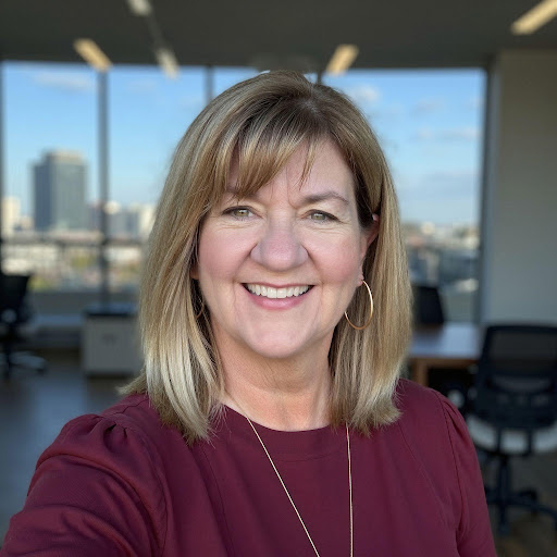 Lisa Nirva with College Connectors